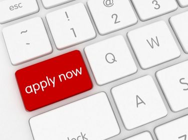  Apply